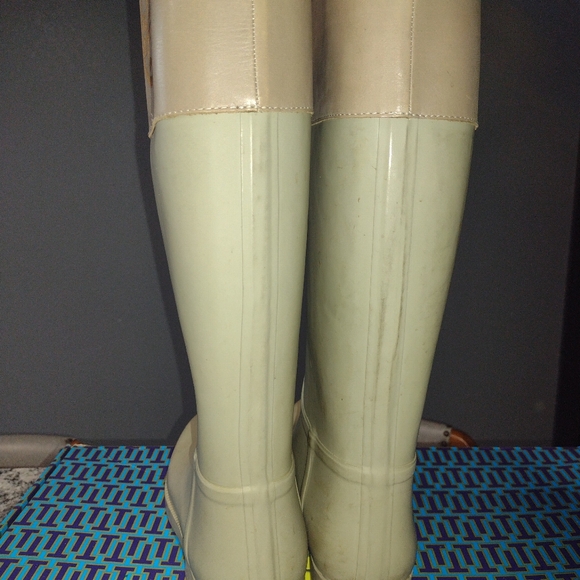 Tory Burch rain boots - Picture 3 of 8